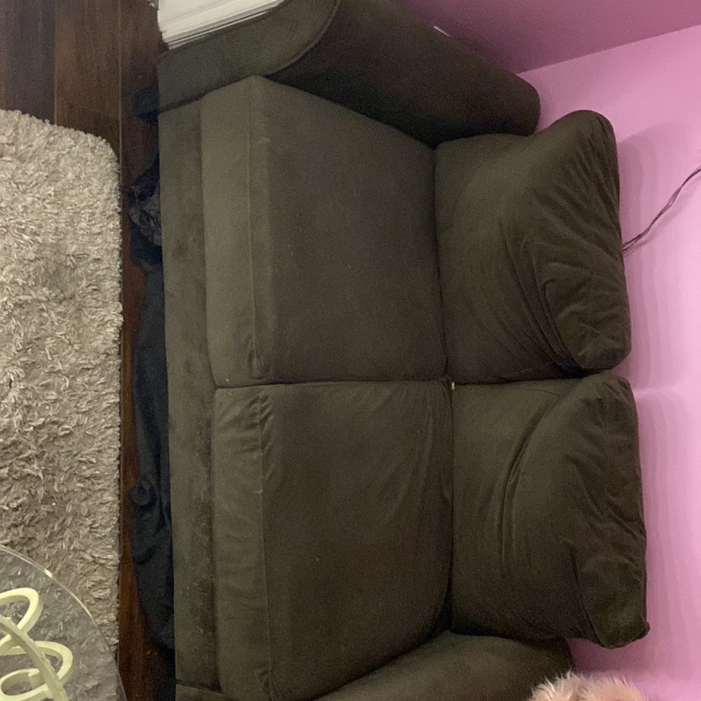 Comfortable tiny little couch - Picture 2 of 2